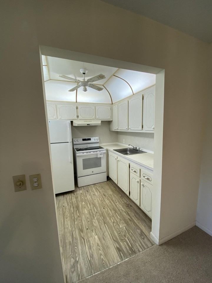 K Fanshaw unit: 429 - Photo 4 of 19