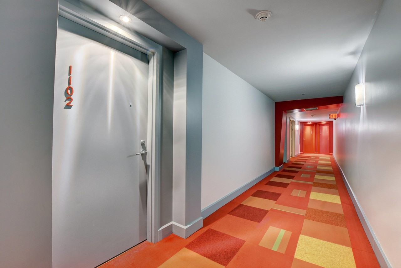 1551 N Flagler Dr Apt 1102 - Photo 7 of 50