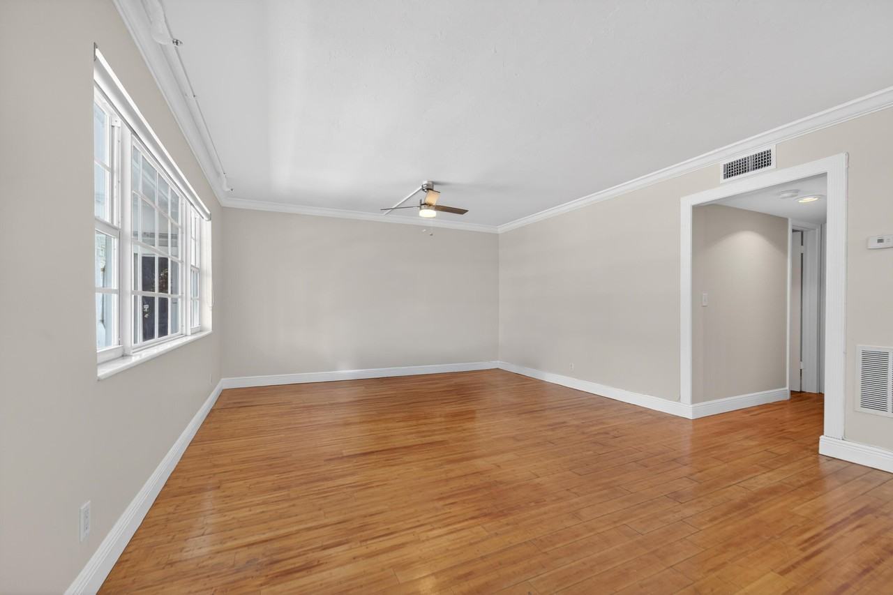 801 Andrews Ave Apt 9 - Photo 4 of 29