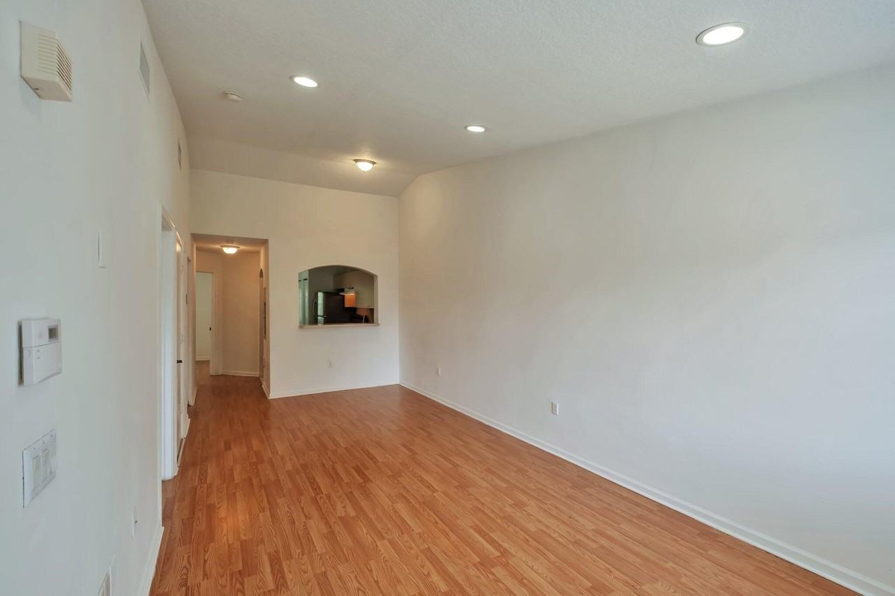 3504 Briar Bay Blvd Apt 205 - Photo 4 of 26