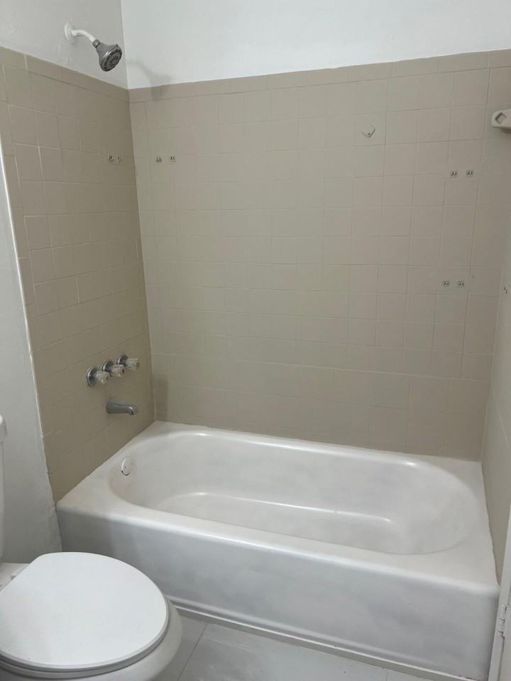 17922 Nw 40th Ct Unit 17922 - Photo 6 of 7