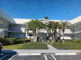 featured image of 32 Colonial Club Dr Apt 201