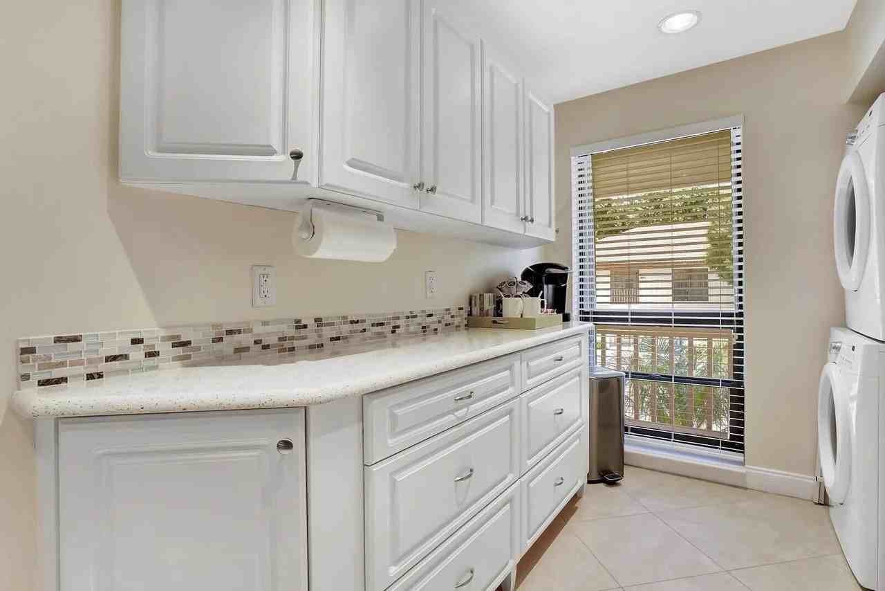 316 Brackenwood Cir Unit 316 - Photo 7 of 20