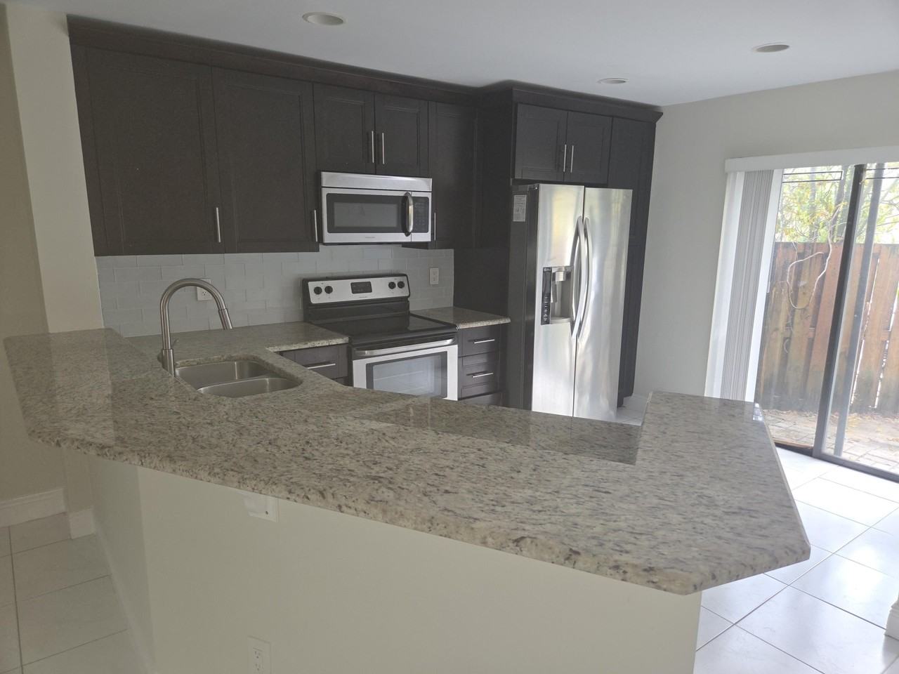 7890 Lago Del Mar Dr Apt 142