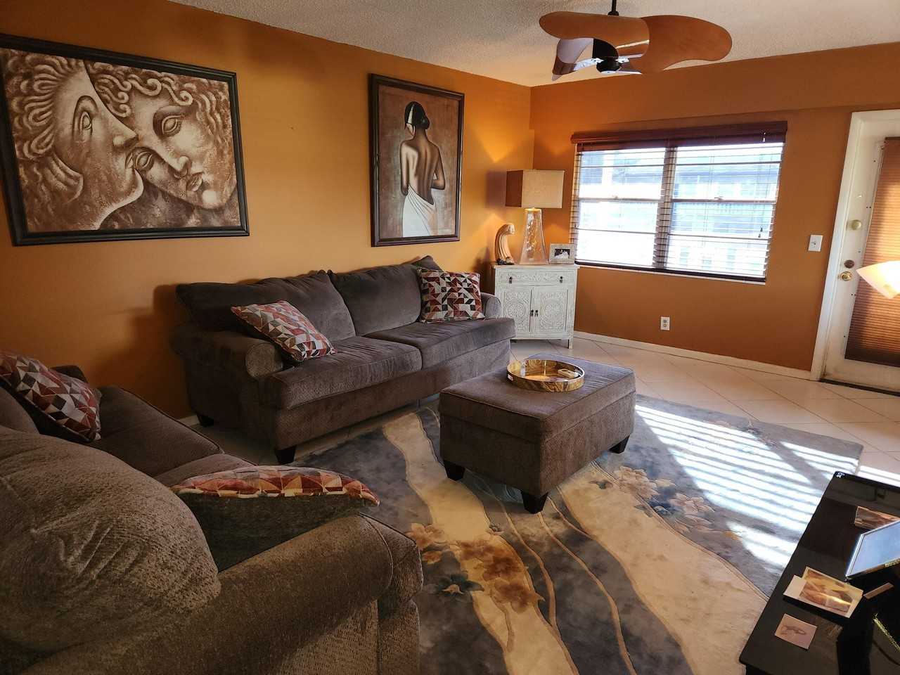 113 Mansfield C Unit 113 - Photo 2 of 31