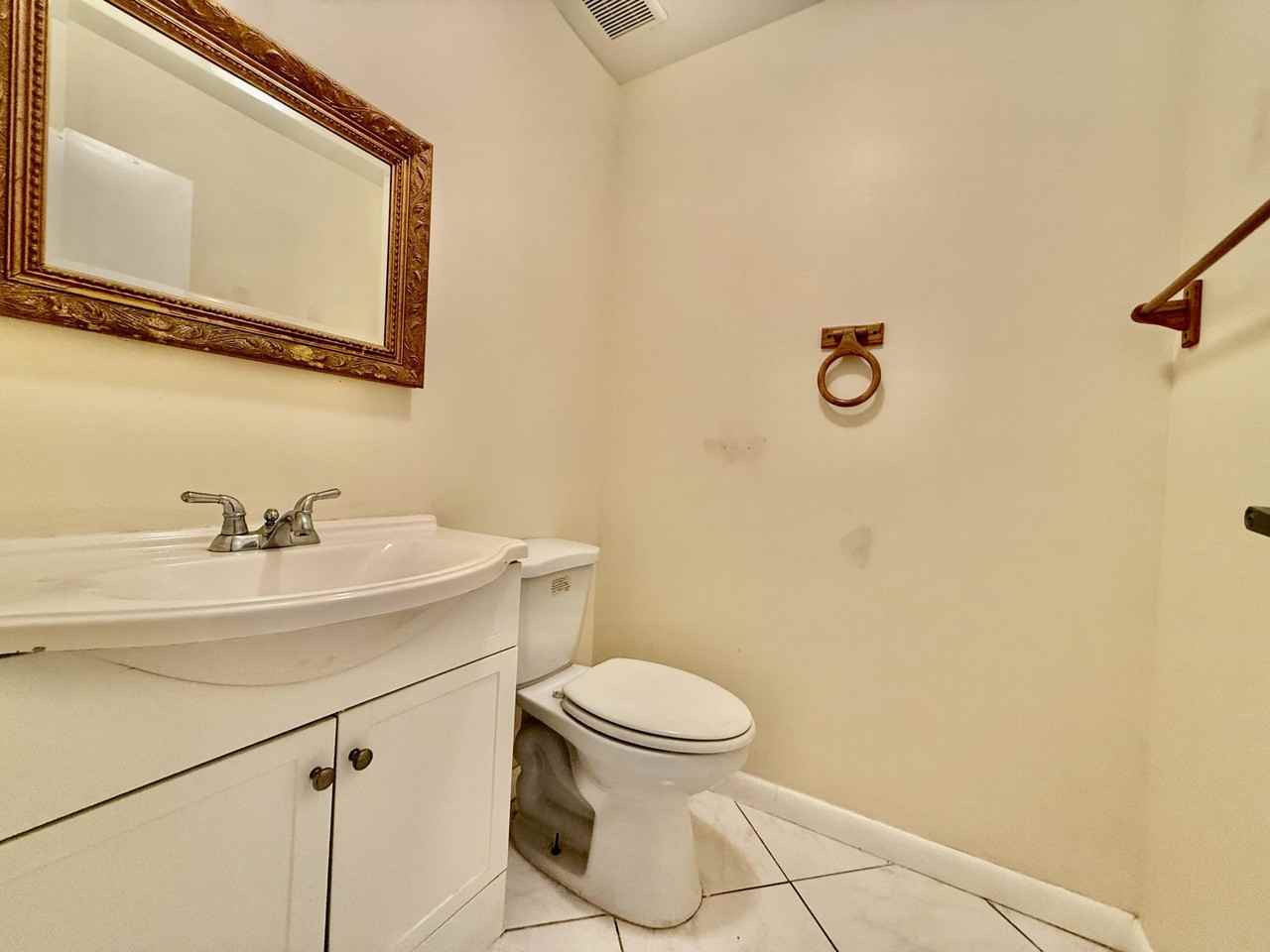 139 Tuscany B Unit 139 - Photo 6 of 21