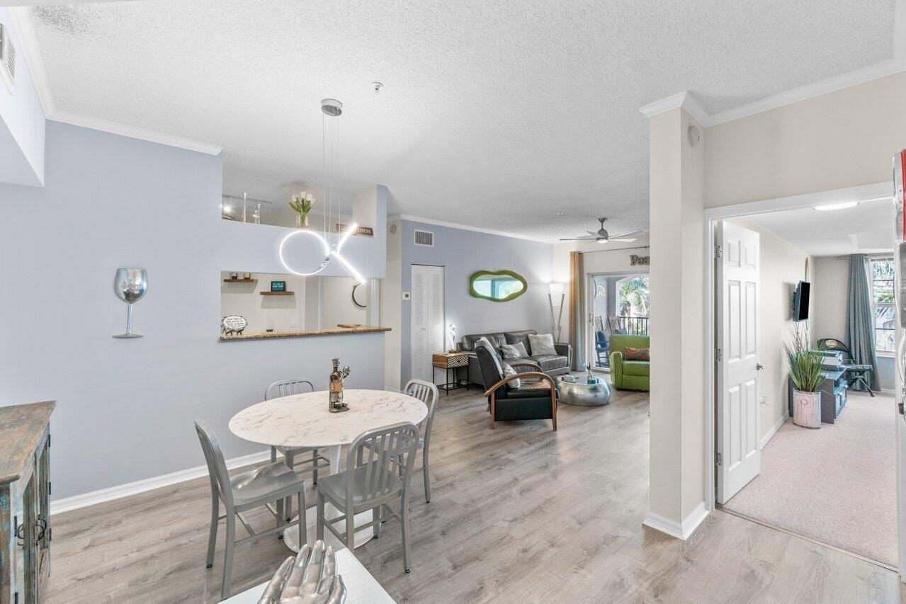 1408 Tuscany Way - Photo 4 of 50