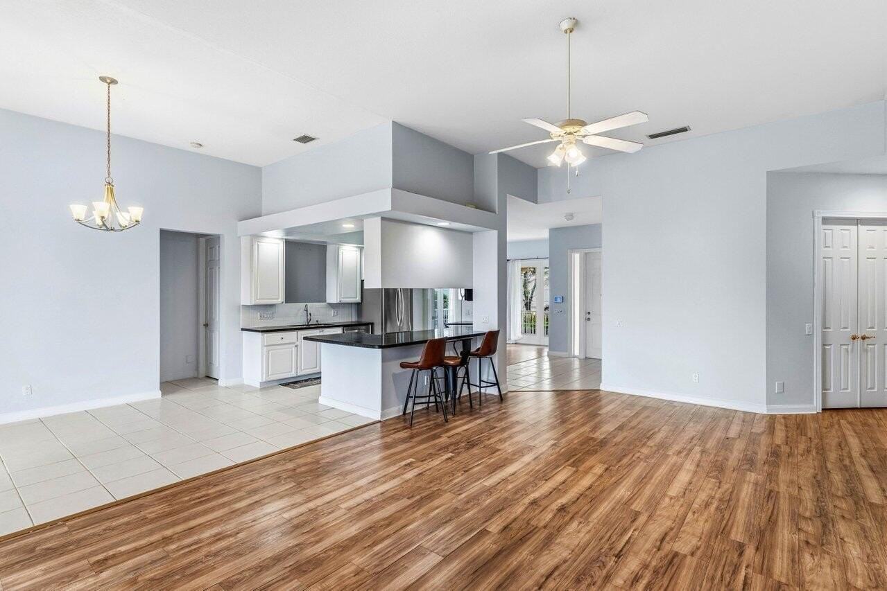 8033 Kaliko Ln - Photo 7 of 42