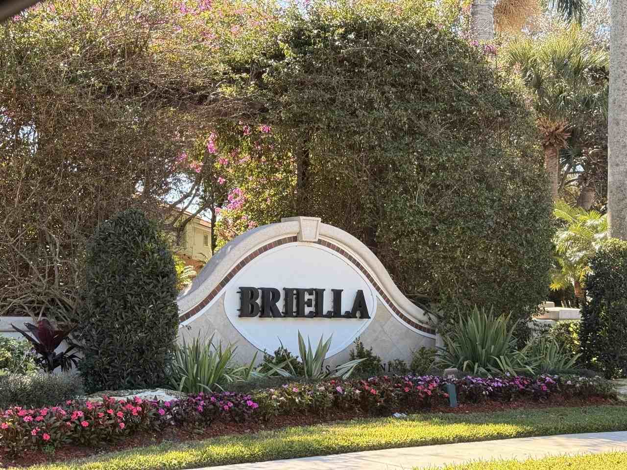 7189 Briella Dr