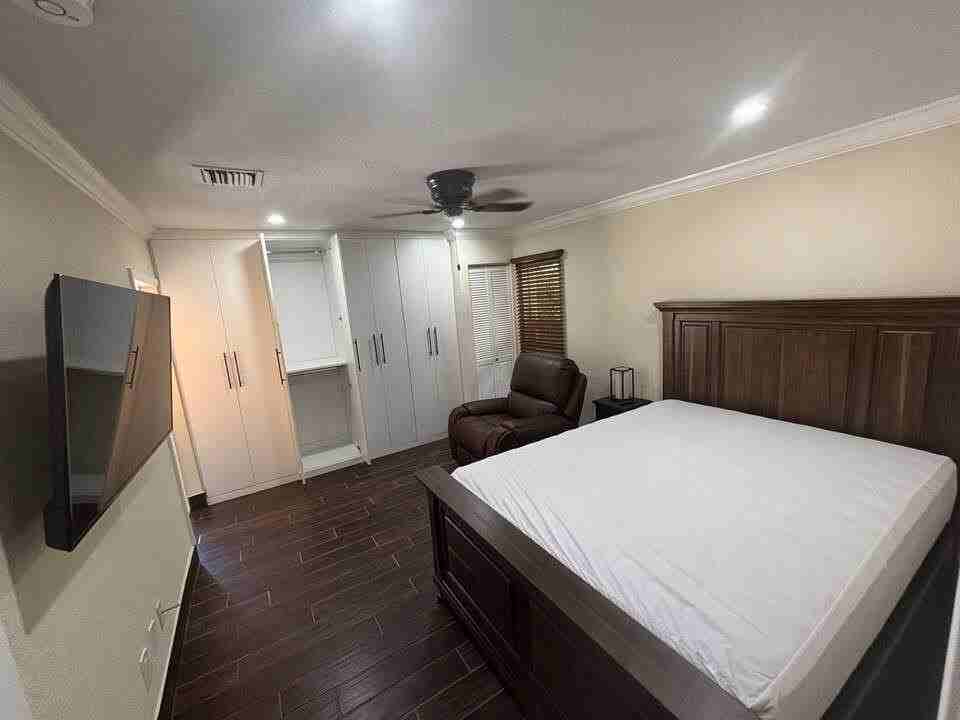 1257 Se Airoso Blvd Unit C - Photo 6 of 14