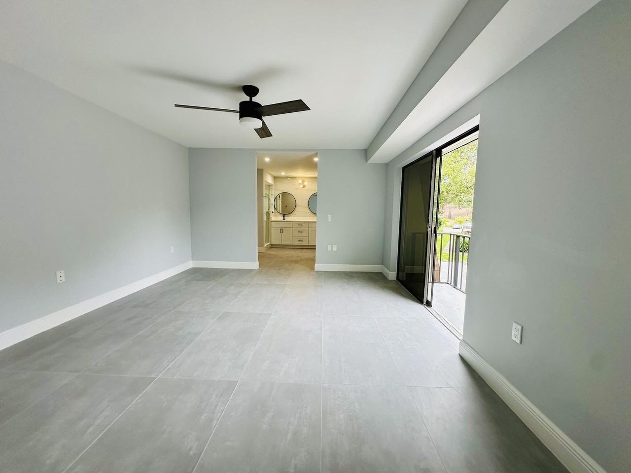 403 4th Ln Lane - Photo 4 of 32
