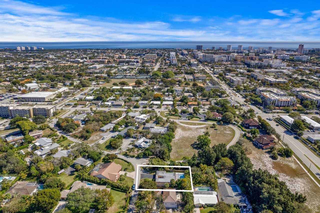 486 Nw 1st St - Photo 2 of 48