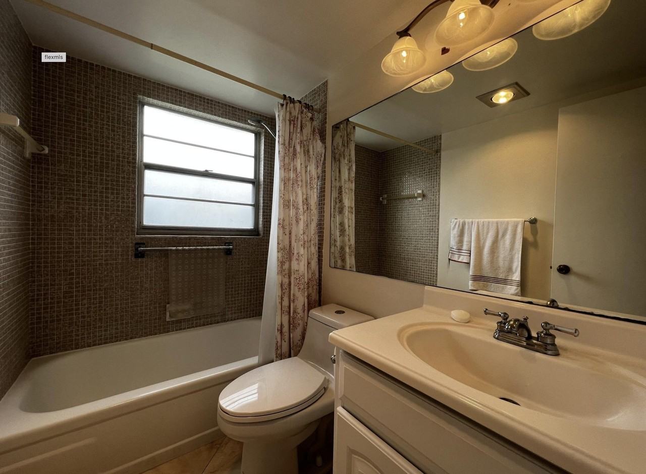 122 Brighton E #C - Photo 7 of 13