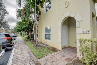 157 Monterey Bay Dr - Photo 1 of 1