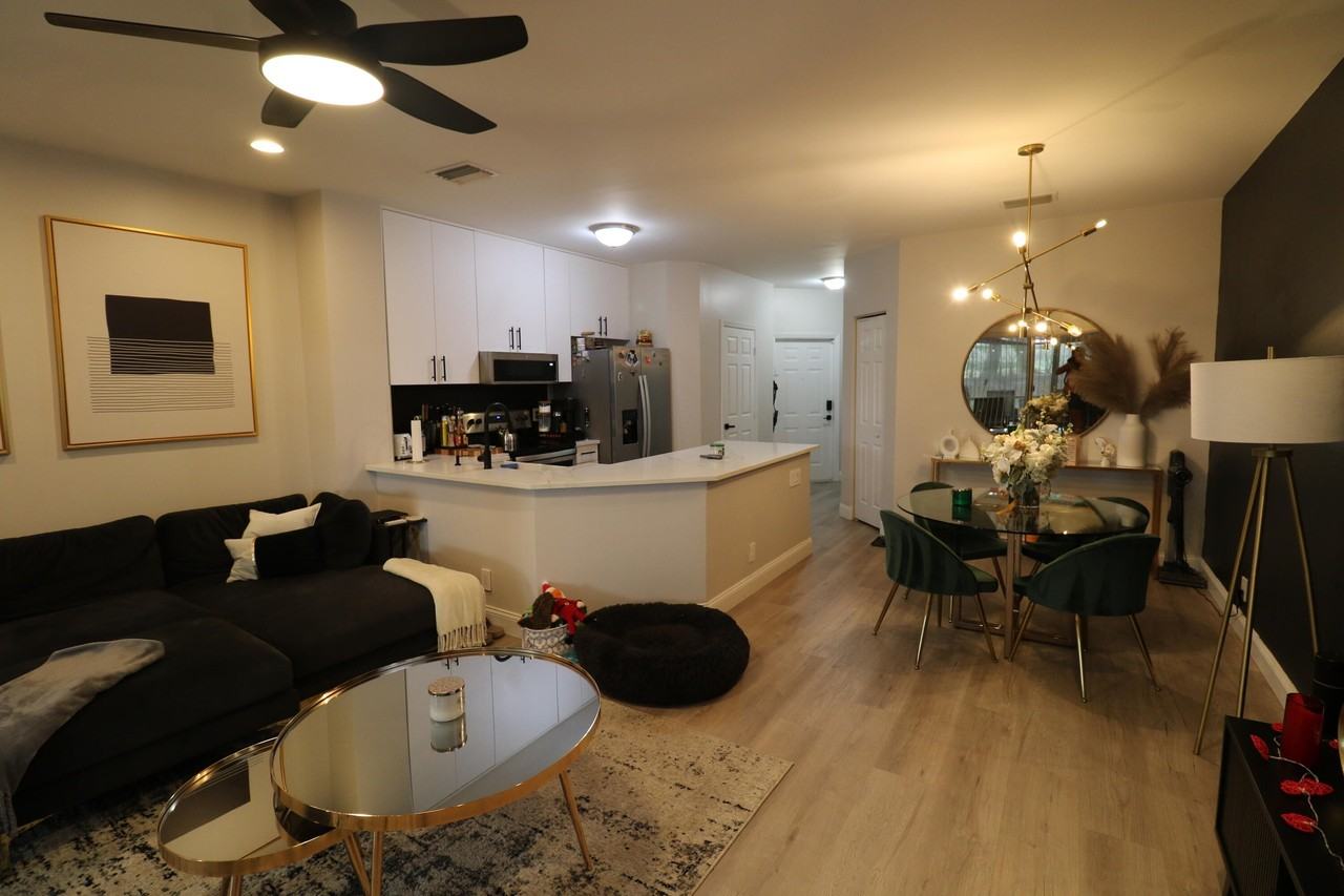 6848 Brook Hollow Rd - Photo 6 of 24