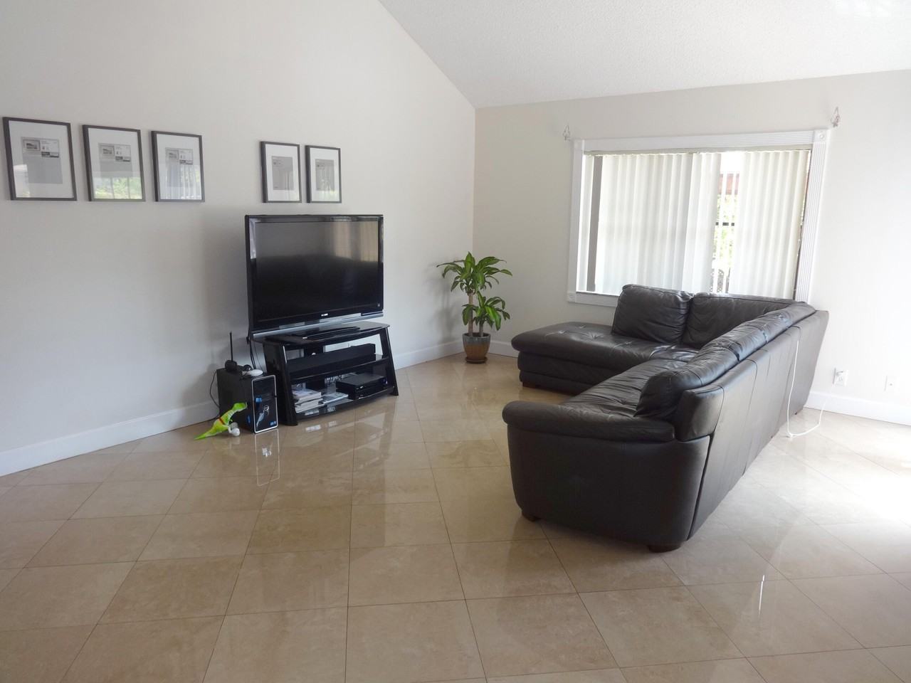 22442 Sea Bass Dr - Photo 7 of 18
