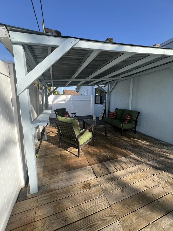 4791 Elmhurst Rd Unit B - Photo 7 of 10