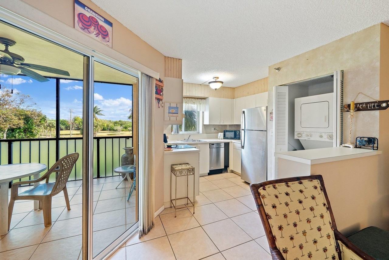 275 Palm Ave Apt C203 - Photo 7 of 21