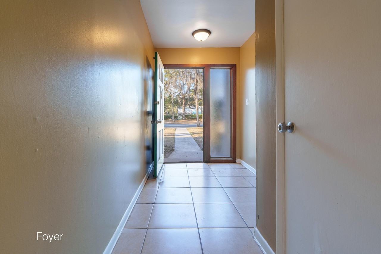 3515 Nw 8th Ave - Photo 4 of 35