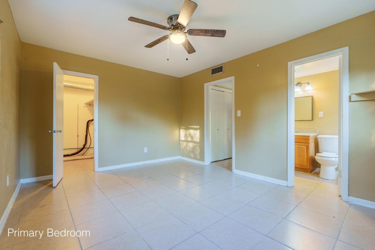 3515 Nw 8th Ave - Photo 7 of 35