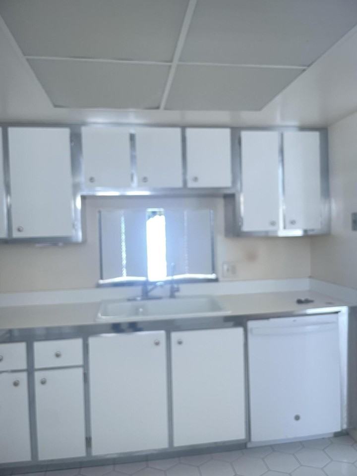 250 John F Kennedy Dr Apt 308 - Photo 5 of 24