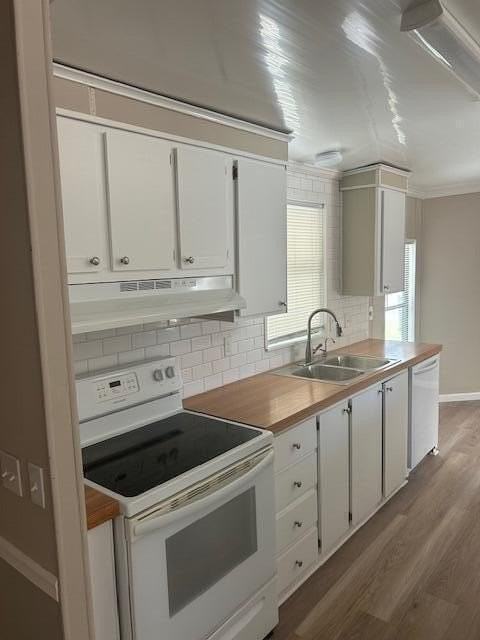 7445 Se Independence Ave - Photo 6 of 30