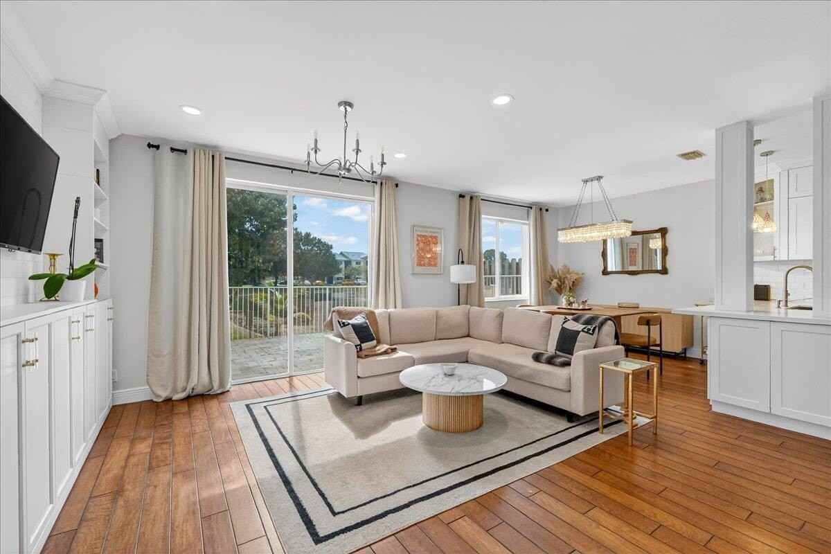 3544 Lakewood Pl - Photo 2 of 35