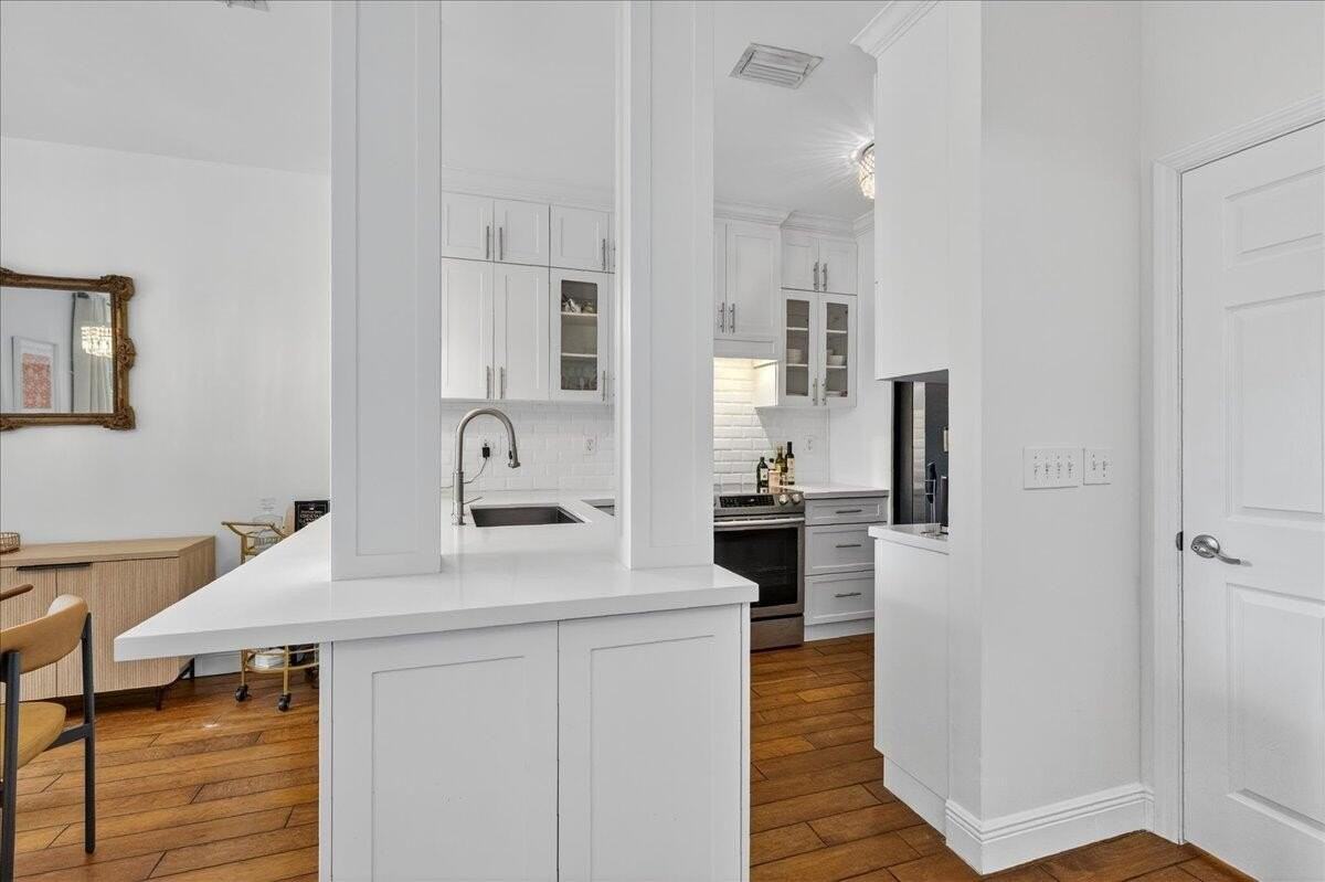 3544 Lakewood Pl - Photo 7 of 35