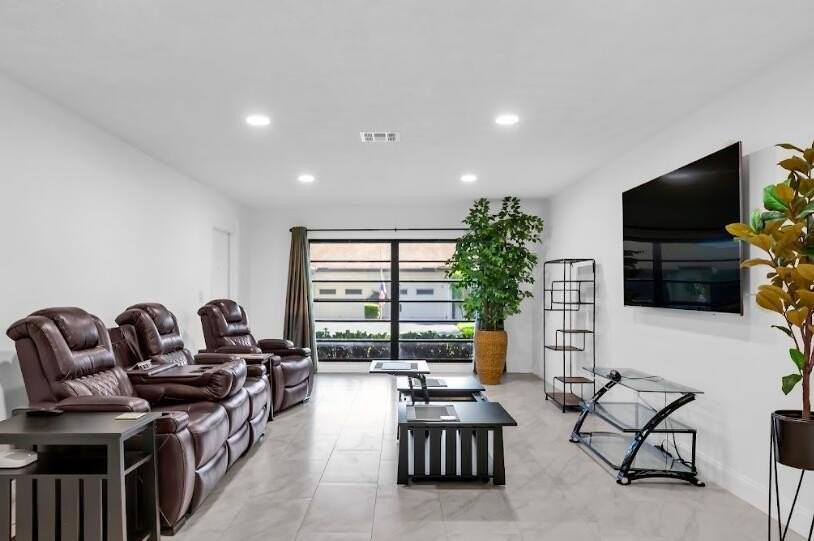 4857 Dovewood Ter Apt A - Photo 4 of 16