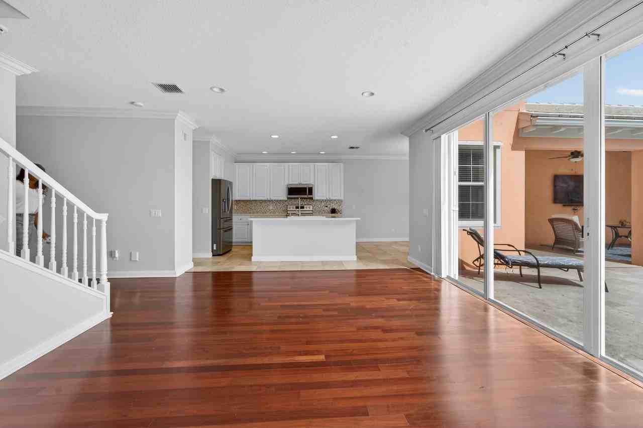 2625 E Community Dr - Photo 7 of 44