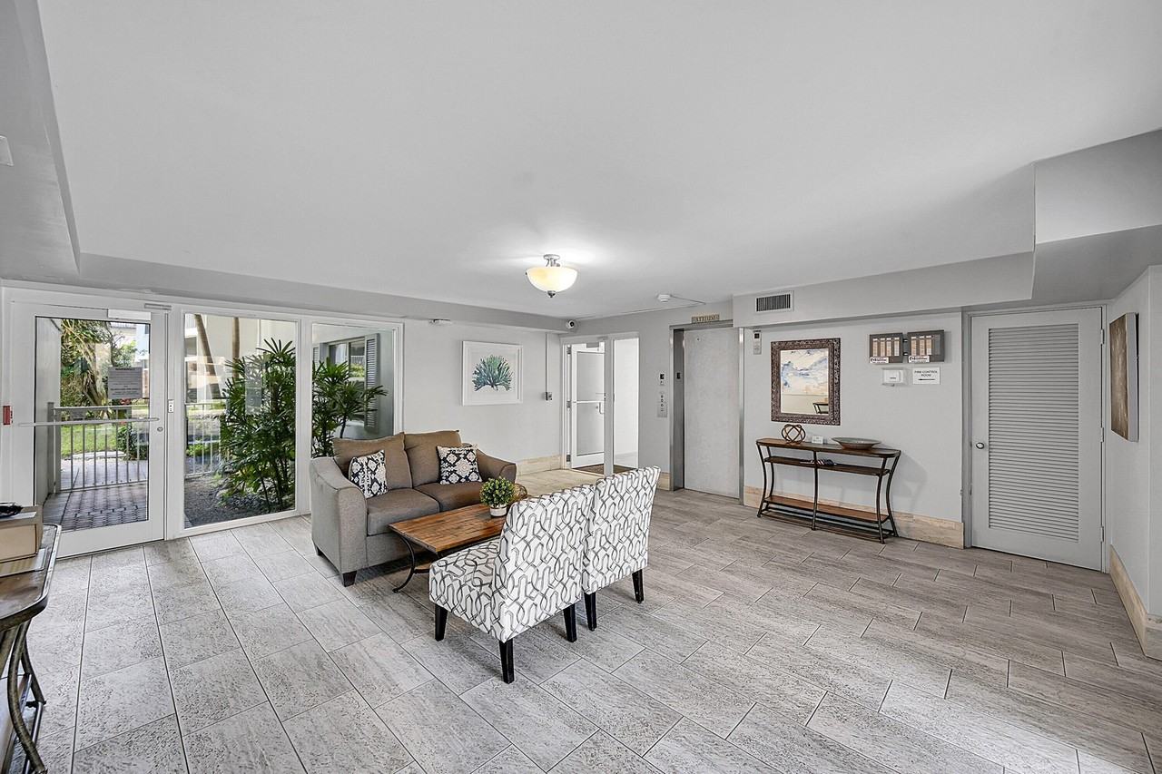 800 E Camino Real Apt 305 - Photo 5 of 45