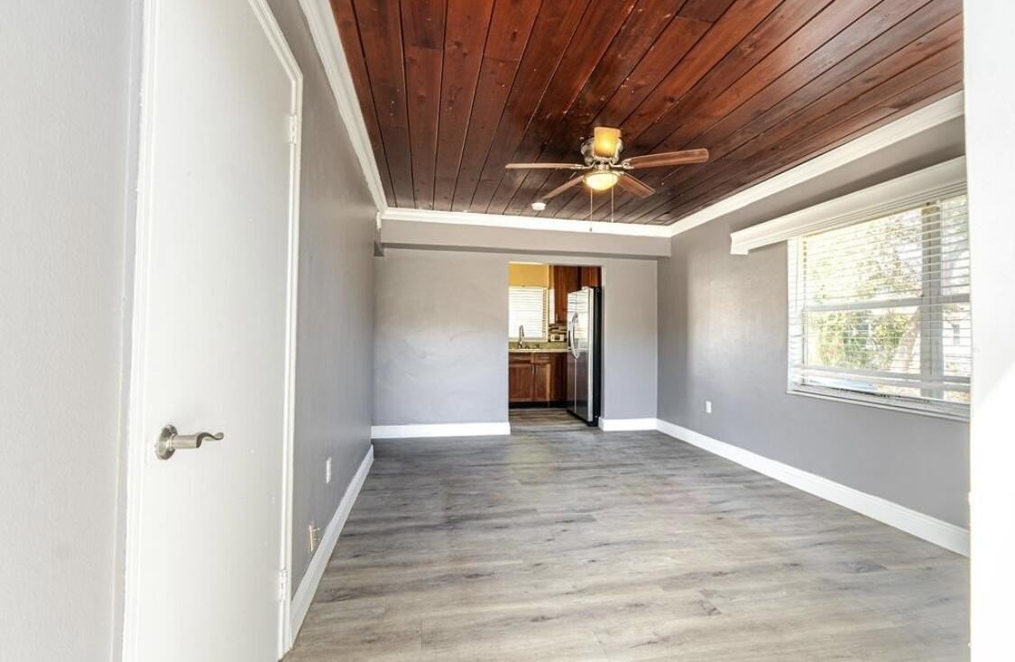 112 W 34th St Apt 2 - Photo 5 of 19