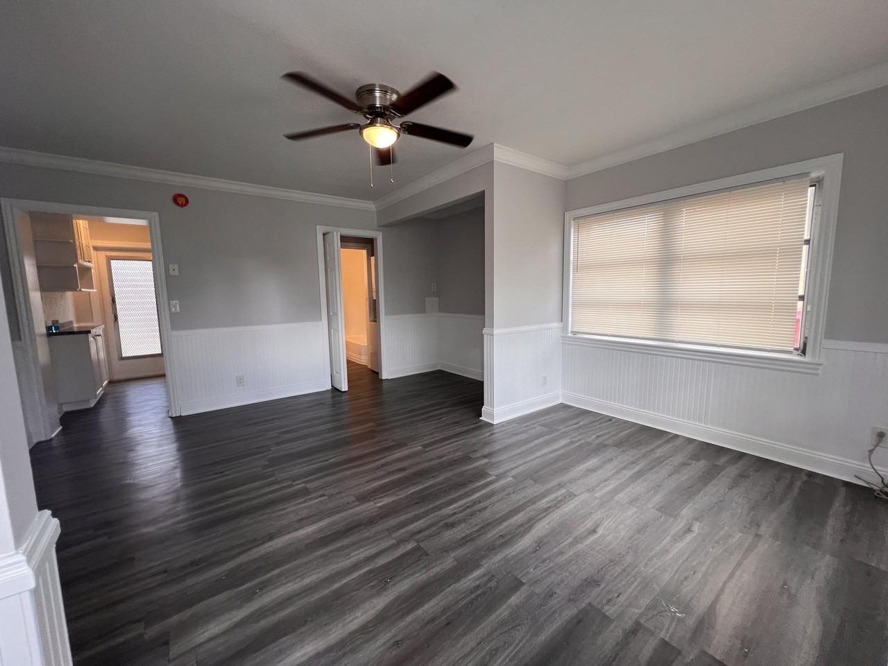 101 S Golfview Rd Apt 1 - Photo 4 of 29