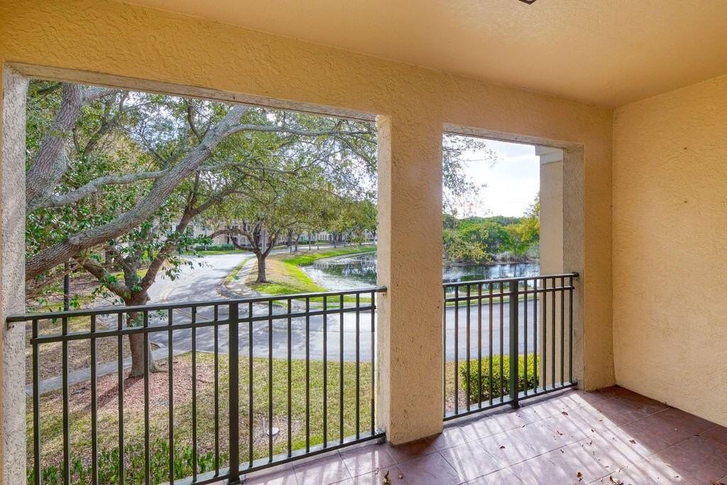 2400 Centergate Dr Apt 202 - Photo 4 of 37