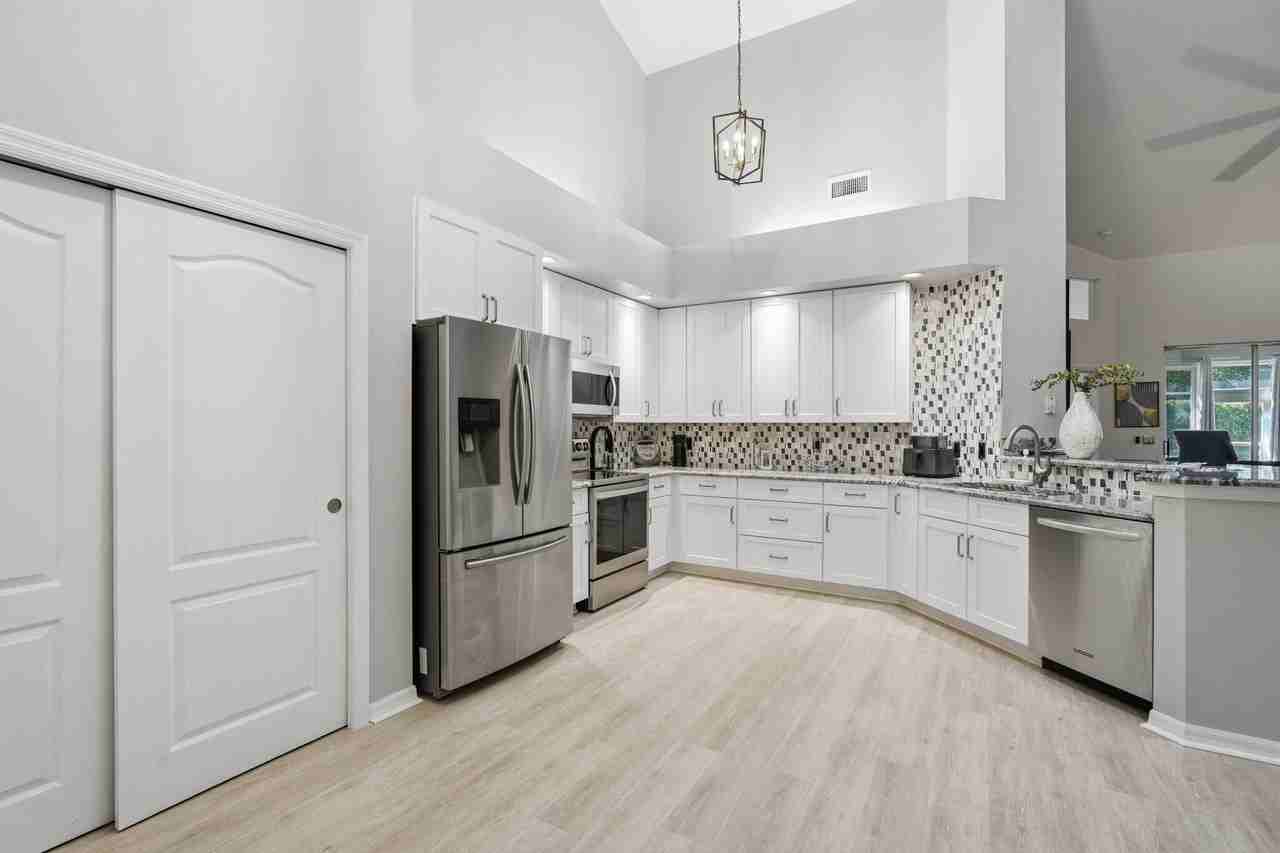 1632 Sw Harbour Isles Cir Unit 88 - Photo 7 of 30