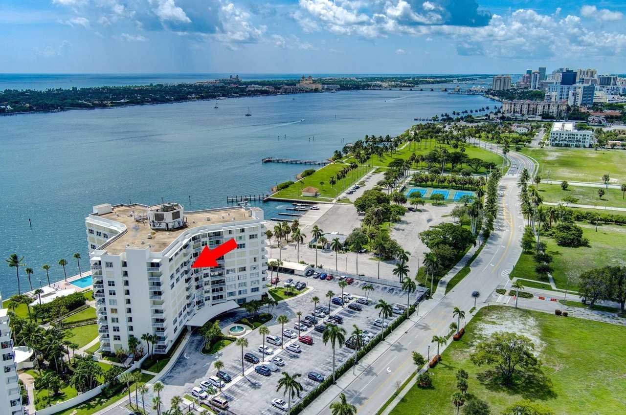 2600 N Flagler Dr Apt 701 - Photo 3 of 43