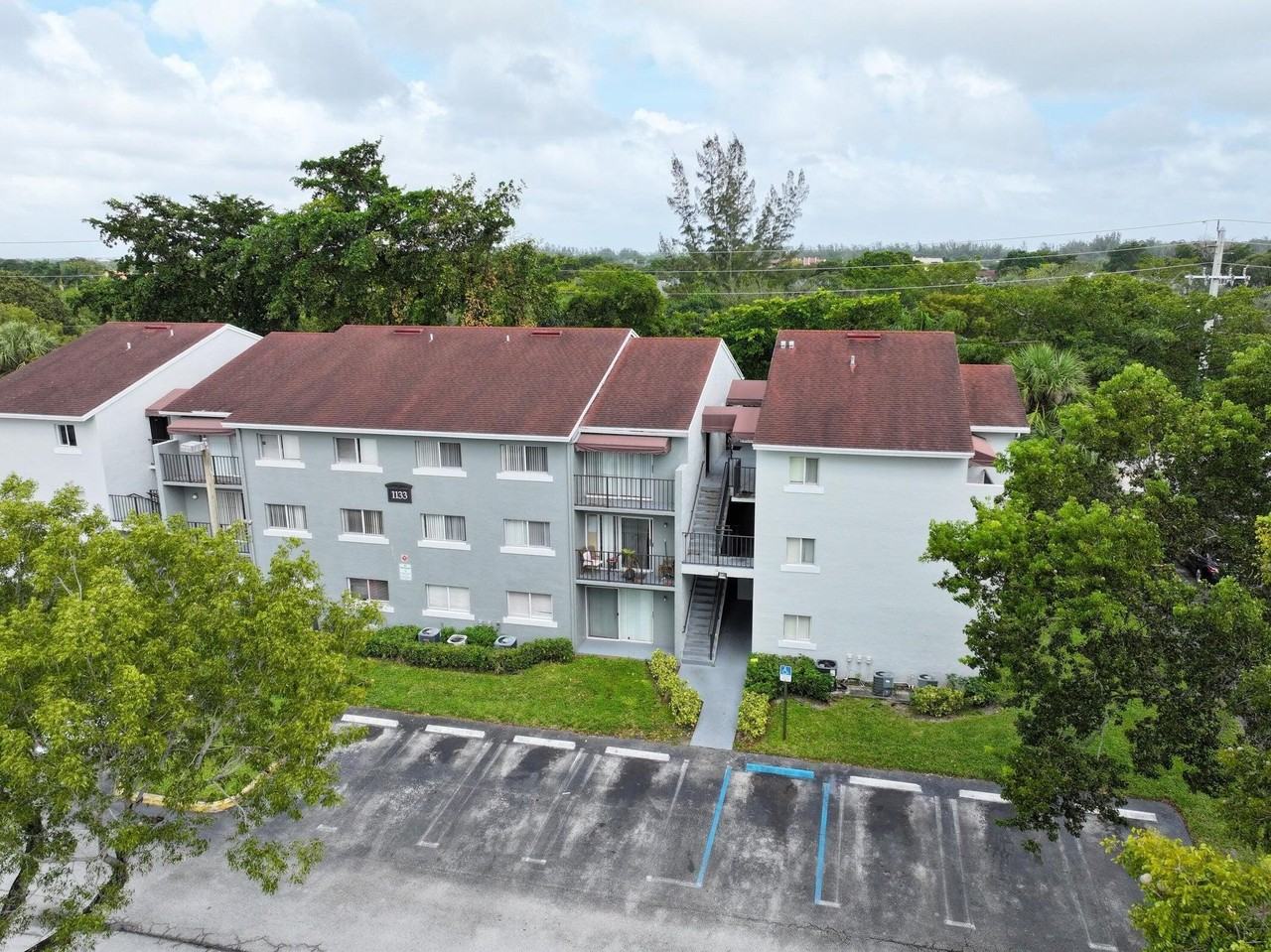 1133 N Benoist Farms Rd Apt 105 - Photo 2 of 27