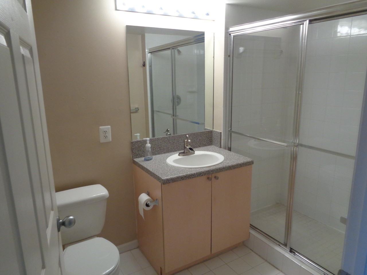 3627 Nw Adriatic Ln Unit 106 - Photo 7 of 32