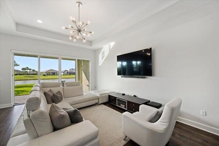 15557 Goldfinch Cir - Photo 7 of 28