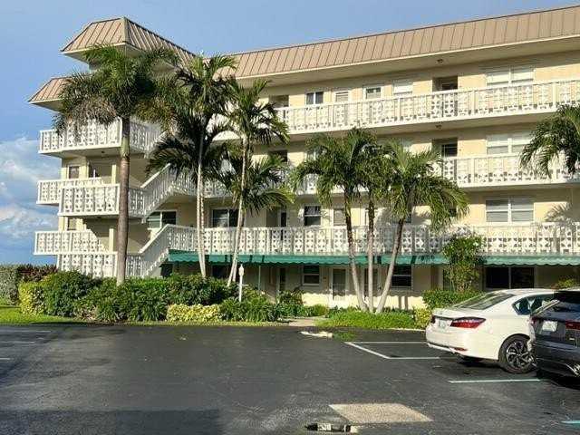 52 Yacht Club Dr #308 - Photo 5 of 23