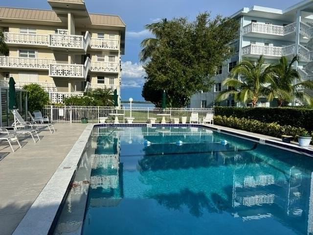 52 Yacht Club Dr #308 - Photo 6 of 23