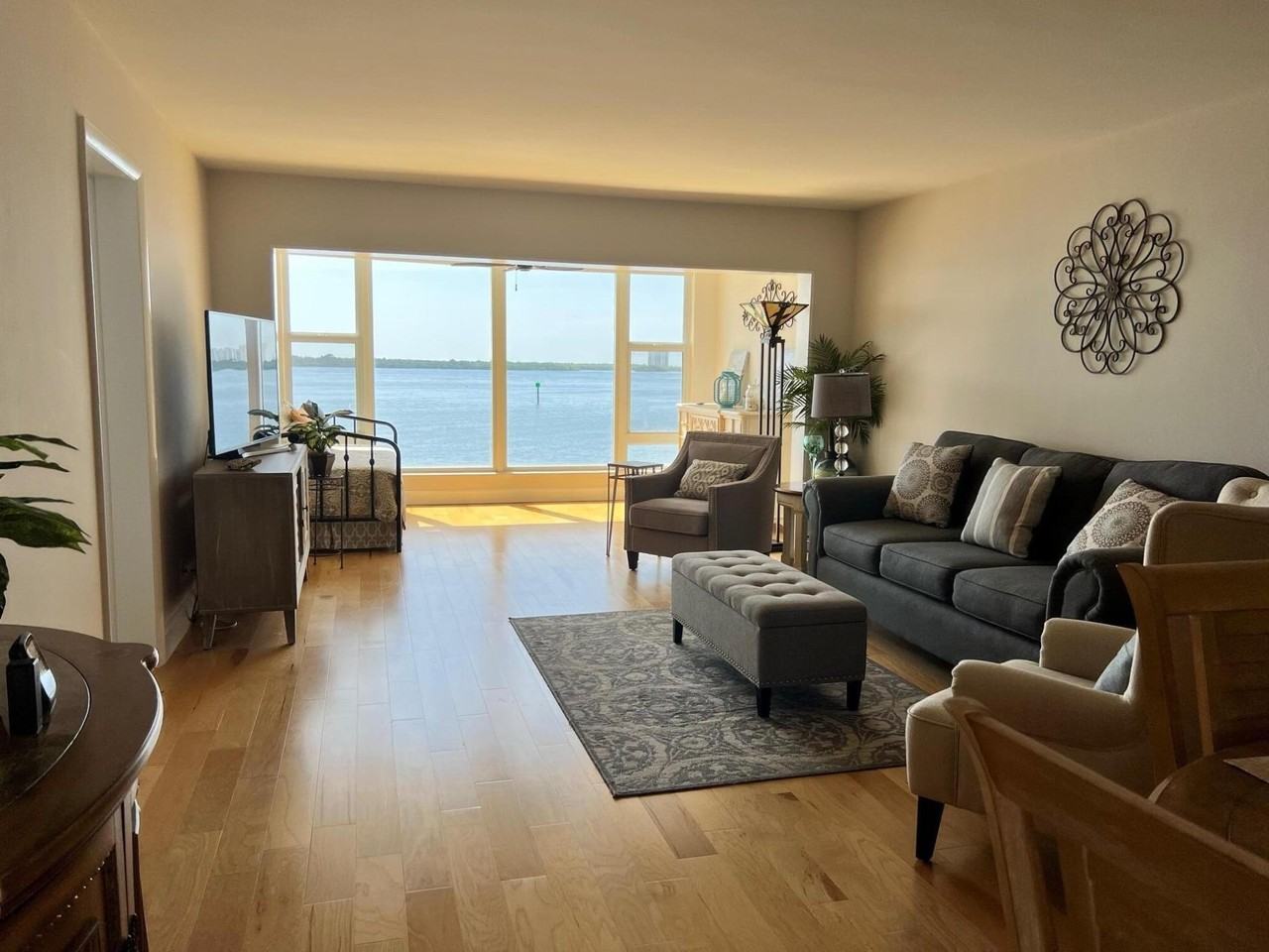 52 Yacht Club Dr #308 - Photo 7 of 23
