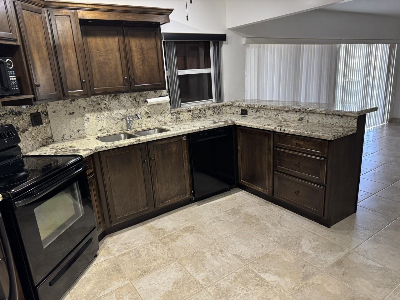 3 Greenway Vlg N #108 - Photo 4 of 29