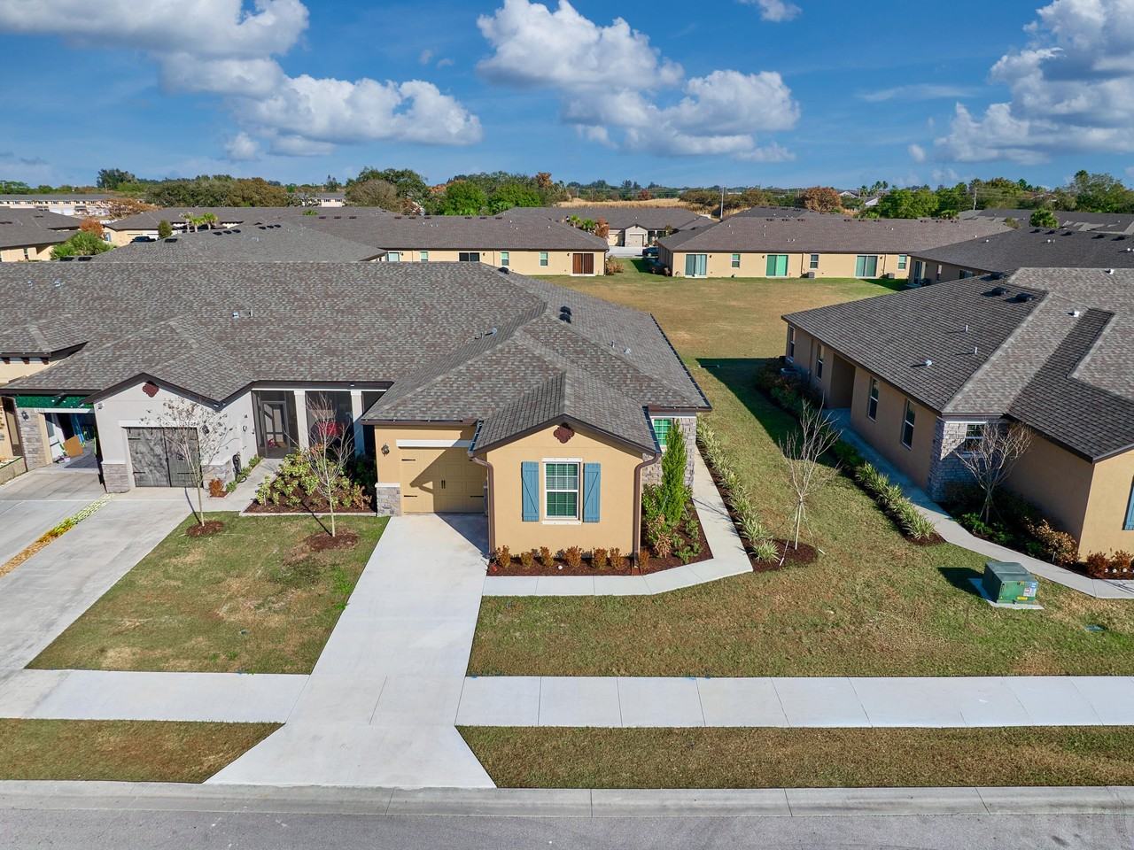 1810 Celebration Dr - Photo 4 of 50