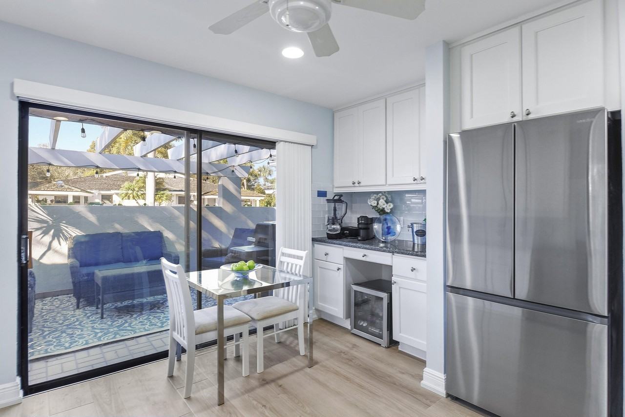 3736 Freshwater Dr - Photo 4 of 30