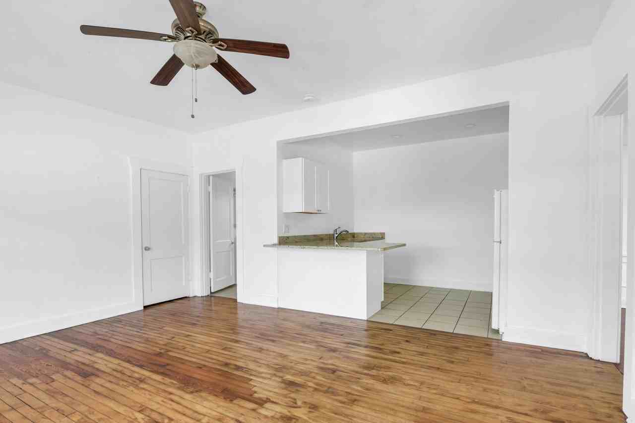 302 S K St Apt 3 - Photo 5 of 18