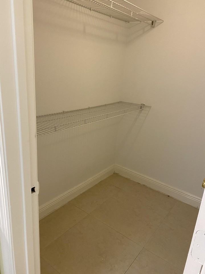 644 Nw 13th St Unit 0160 - Photo 5 of 10