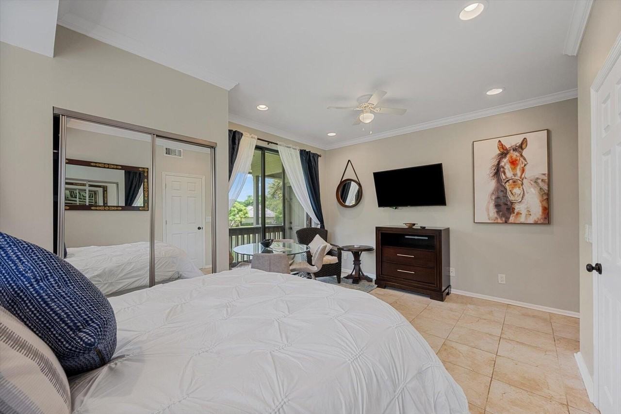 11842 Pebblewood Dr Apt 201 - Photo 6 of 15