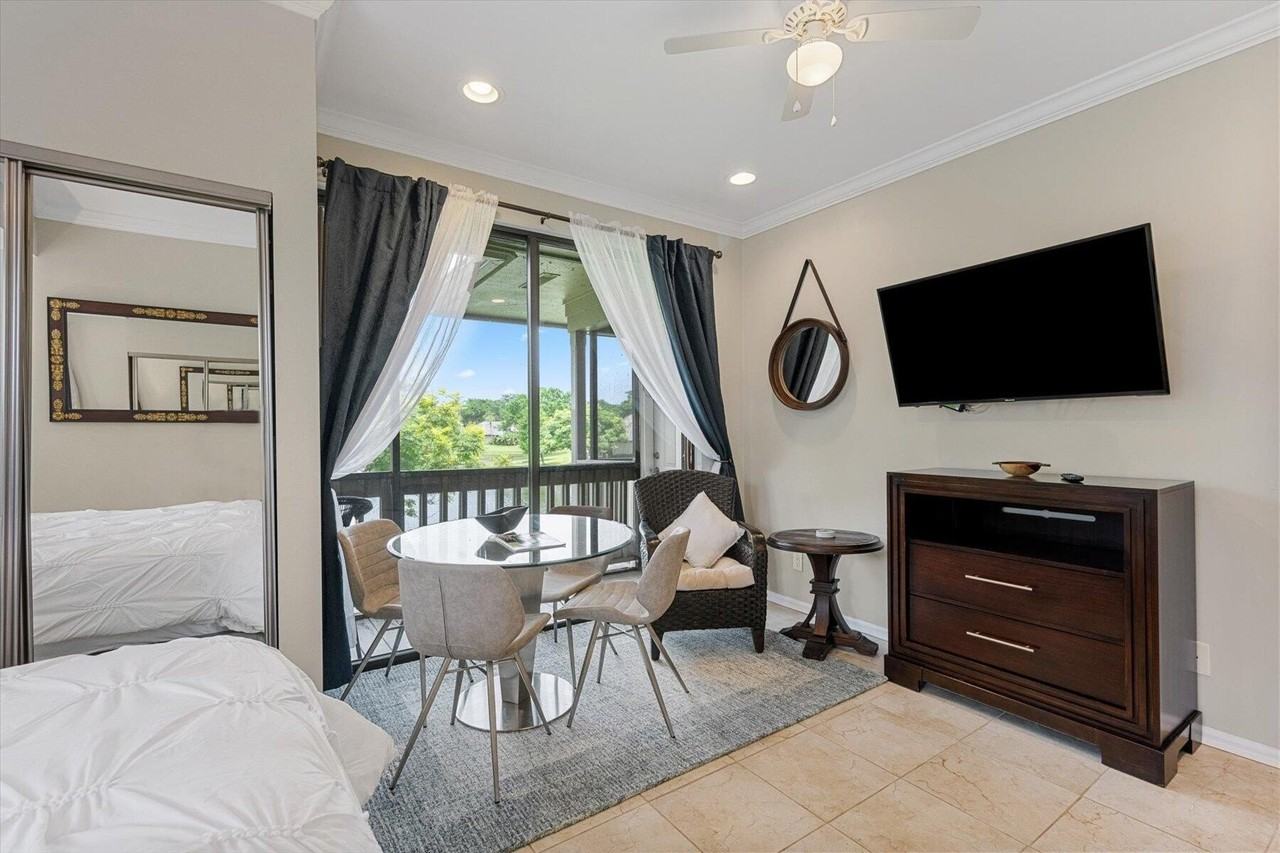 11842 Pebblewood Dr Apt 201 - Photo 7 of 15