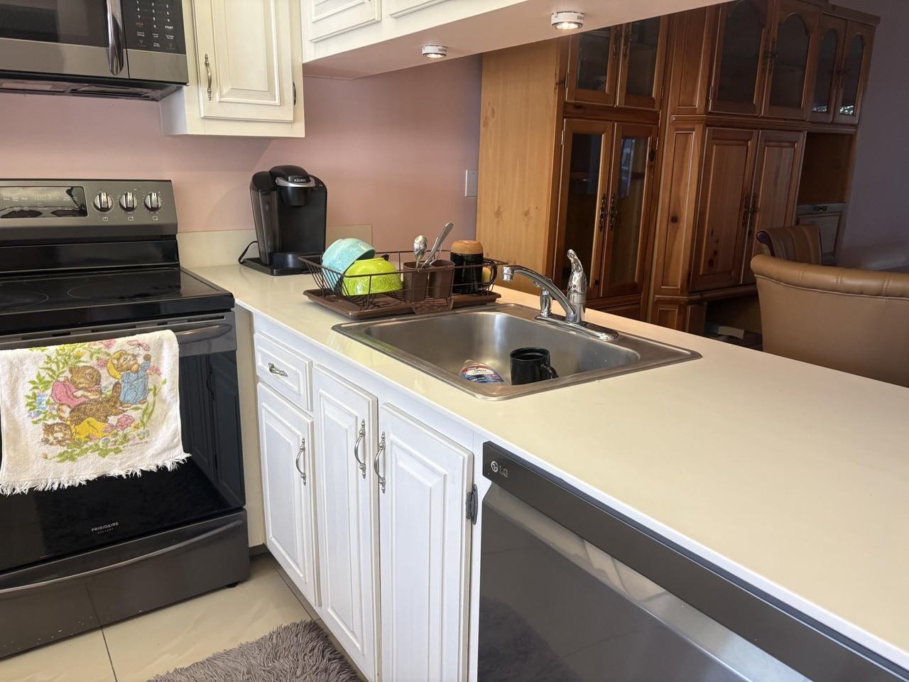 4602 Martinique Way Apt H2 - Photo 2 of 25